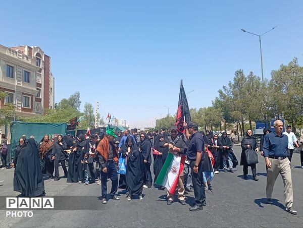 راهپیمایی جاماندگان اربعین در سمنان