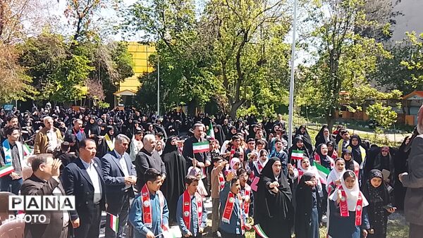 پاسداشت چهلم شهدای دانش‌آموز و رهبر شهید در کانون فرهنگی سلمان 