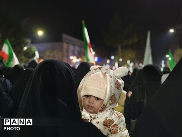  نور اتحاد در تاریکی دسیسه‌های دشمنان