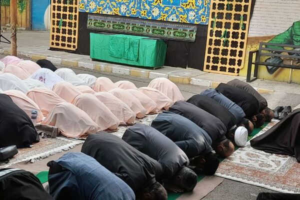روز معنویت در مدرسه محدثه شاهد ورامین؛ از نماز باران تا زنگ عتبات عالیات