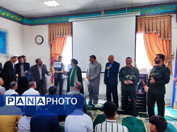 زنگ نماز در دبیرستان شاهد مالک اشتر نیشابور 