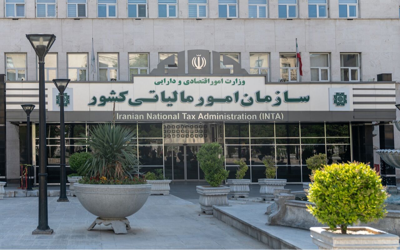 الزام صدور صورت حساب الکترونیک به سال آینده موکول شد