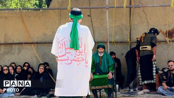 وهنده؛ تجلیِ همبستگی در سایه‌ تعزیه
