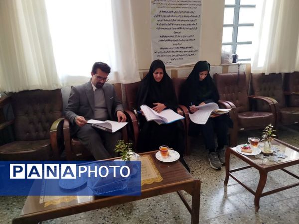 بازدید سرگروه‌های آموزشی از مدارس خاتم