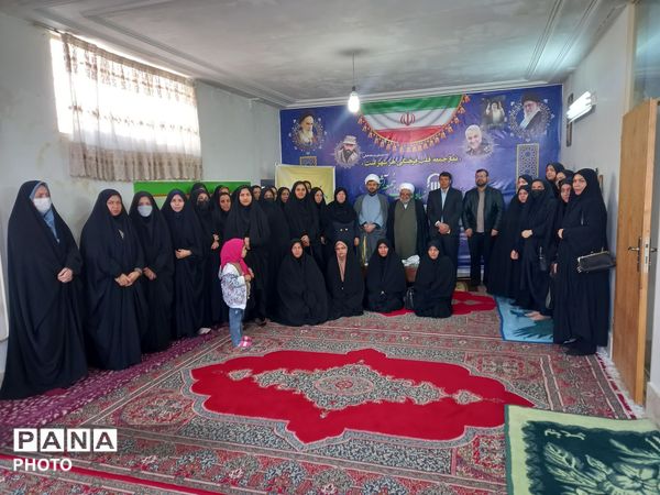 دیدار معاونین و مربیان پرورشی با امام جمعه شهر آشخانه