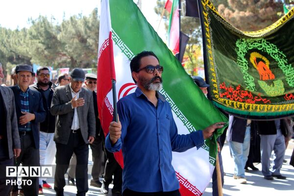 برگزاری مراسم عزاداری رهبر شهید در شهر آشخانه