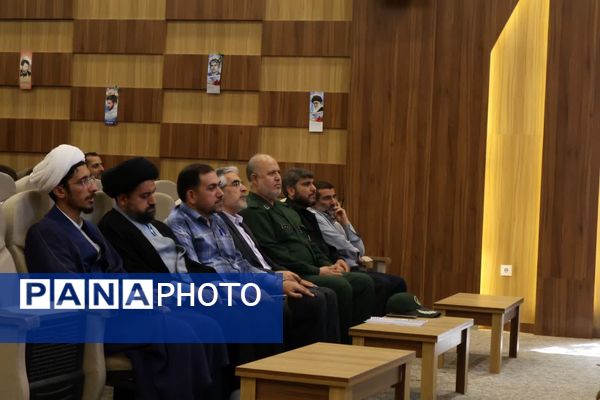 یادواره‌ای به وسعت دلتنگی شهدا در محمدشهر