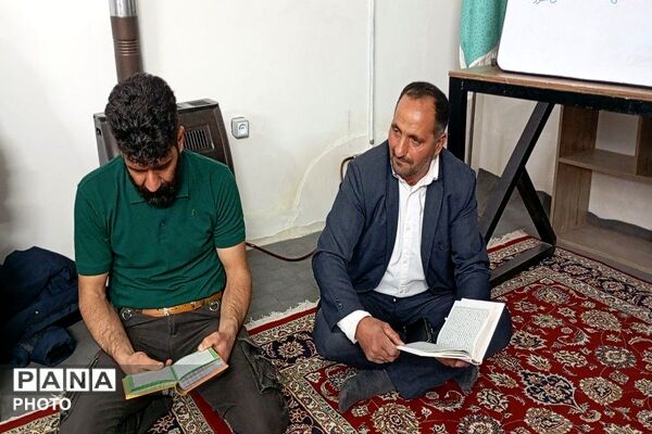 طنین قرآن کریم در منازل شهر بار نیشابور