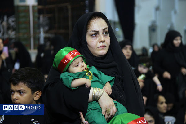 اجتماع بزرگ شیرخوارگان حسینی در تهران 