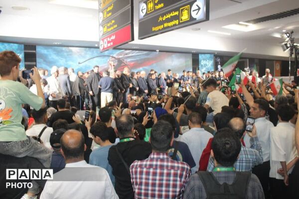 استقبال پرشور از تیم ملی فوتبال ایران در بازگشت به میهن