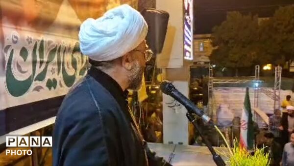 «لبیک یا رسول‌الله»؛ شعار محوری تجمعات شبانه در شب رحلت پیامبر(ص) و شهادت امام حسن(ع) نورآباد
