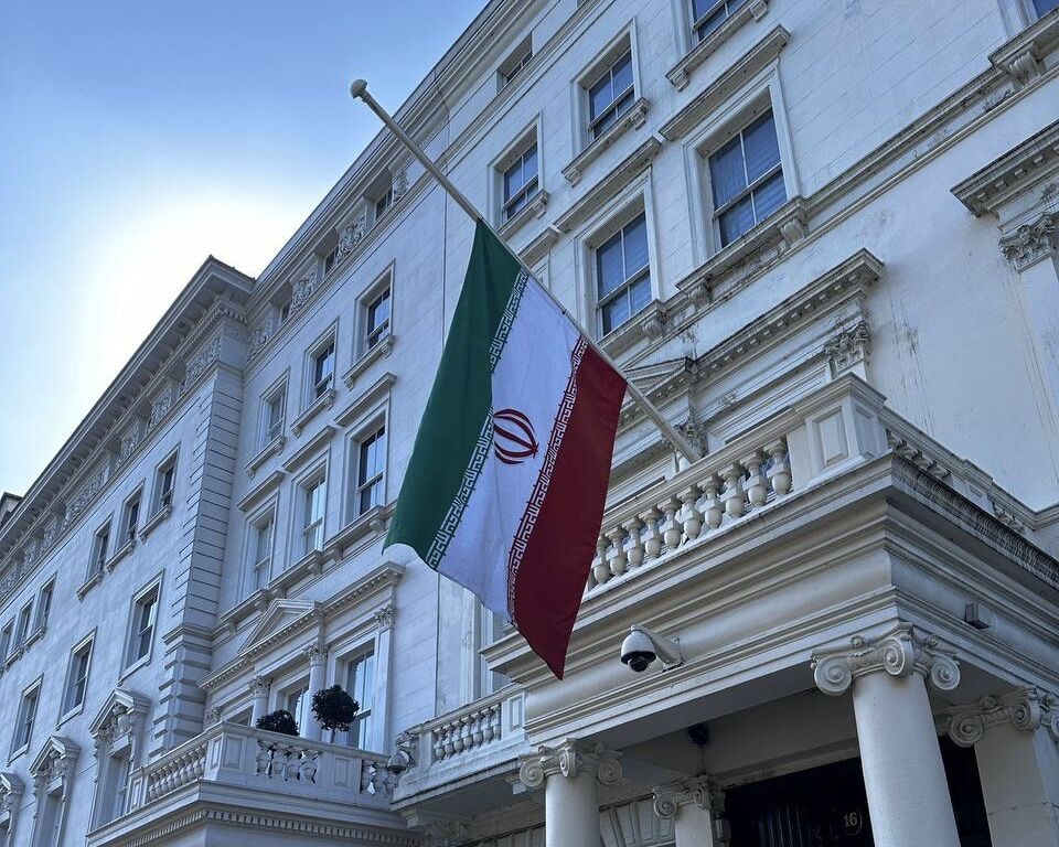 هشدار سفیر ایران به قانونگذاران انگلیس درباره اختلال در روابط دو کشور