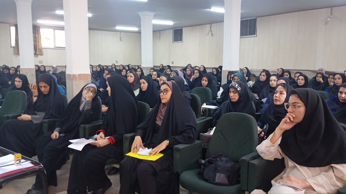 همایش تخصصی معماران آینده در آموزش و پرورش ناحیه 2 کرج و شهرستان فردیس
