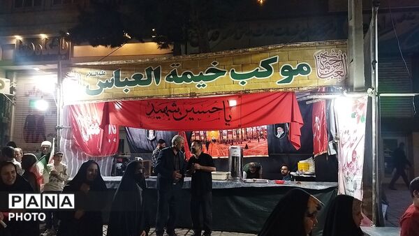در شصت و هشتمین شب موکب خیمه العباس میزبان سنگر بانان خیابان شد 