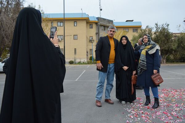 بدرقه دانش‌آموزان عمره‌گزار دختر شهرستان‌های استان تهران