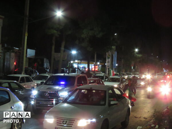 رژه دختران جان فدا همزمان با سراسر کشور در شهرستان خلیل آباد 