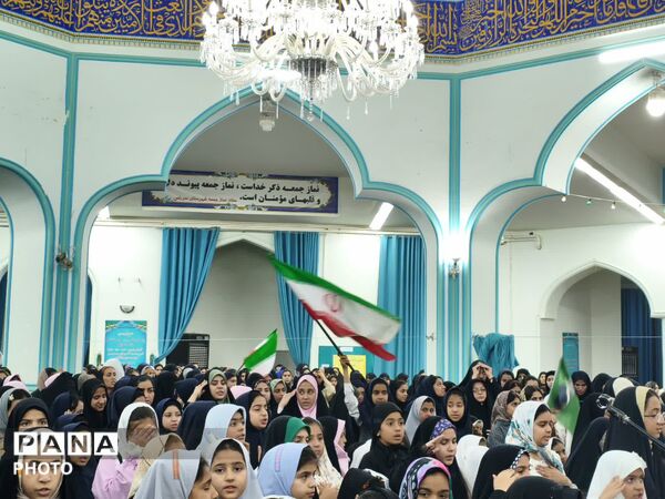 اجتماع بزرگ "دختران جان فدای ایران" در سرخس