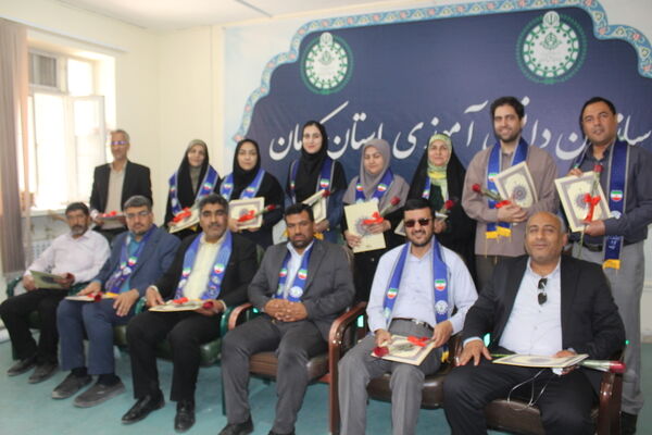 گرامیداشت سالروز تاسیس سازمان دانش‌آموزی در کرمان