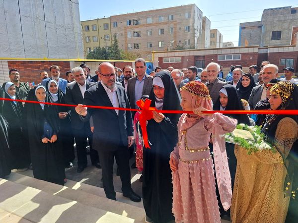 افتتاح 2 مدرسه جدید در شهرک وحدت نگارستان  در البرز 