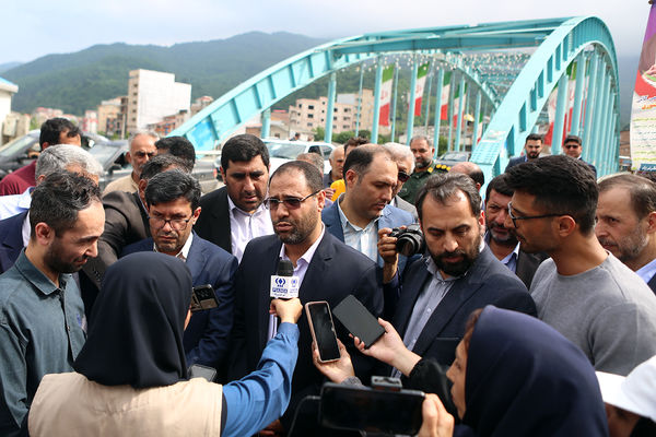 بازدید نماینده دولت و وزیر آموزش و پرورش از پروژه‌های عمرانی شهرستان سوادکوه