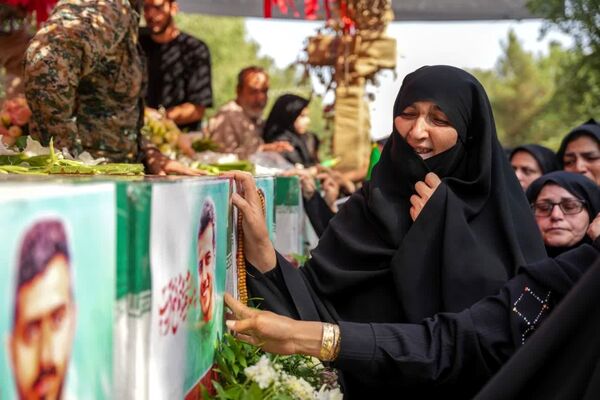 تشییع با شکوه شهدای مقاومت در دارالمؤمنین کاشان