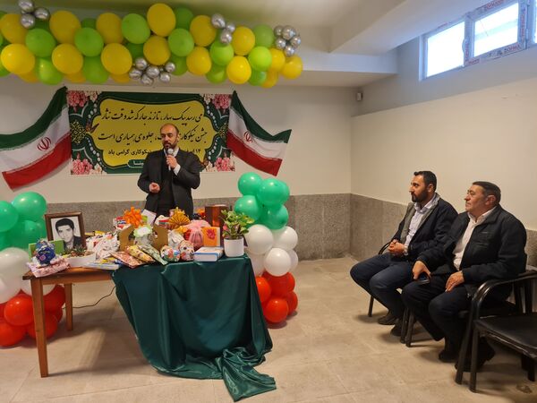 مشارکت همدلانه دانش‌آموزان مدارس پردیس در جشن نیکوکاری 