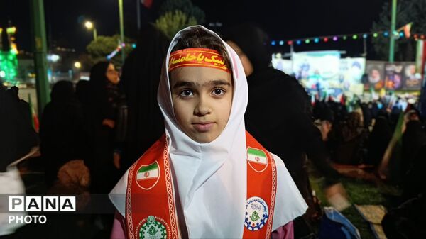 حضور پرشور دانش‌آموزان پیشتاز تویسرکانی در یادواره شهدا