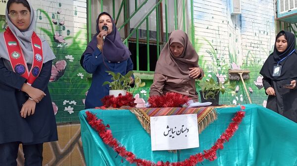 حال و هوای دانش‌آموزان در آغاز سال تحصیلی در دبستان نیایش ۲ 