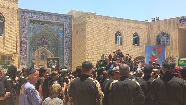 آیین سنتی «گل مالی» در روز عاشورا