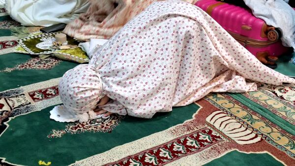 مراسم روز سوم اعتکاف دانش‌آموزان دختر در مسجدالنبی کرج