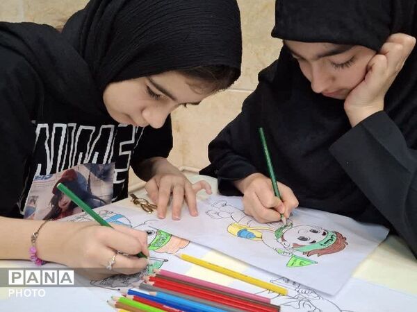 برپایی موکب کودک در جوار شهدای گمنام منطقه ۱۸ 