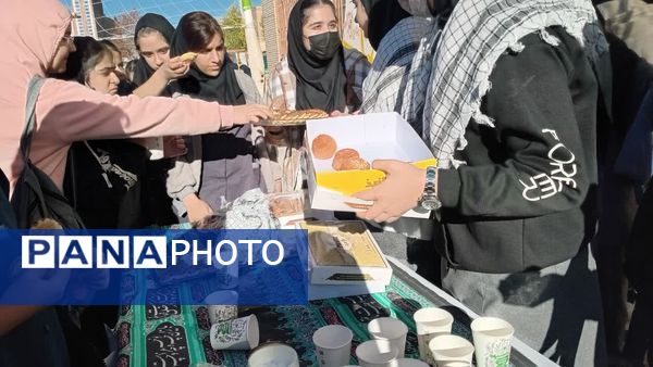 برپایی موکب به‌مناسبت شهادت حضرت زهرا(س) در مدرسه نمونه حجاب