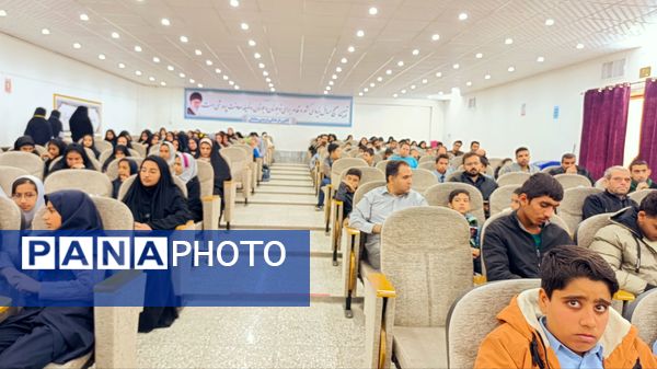 نشست هم‌اندیشی رابطین خبرنگاران پانا در خلیل‌آباد