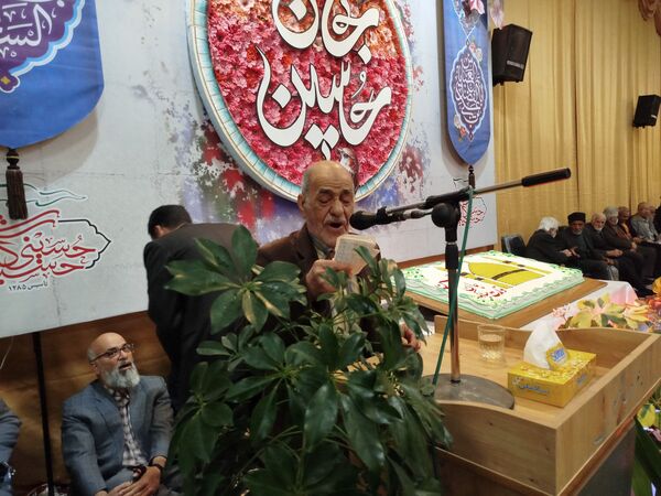 مراسم ولادت حضرت امام حسین (ع) در تکیه حسینی شهرستان کاشمر 