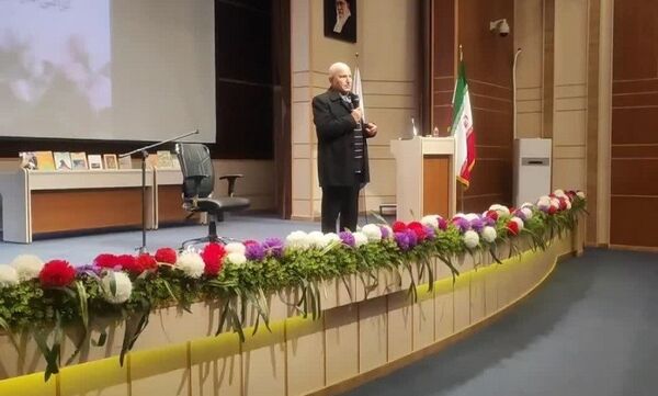 همایش تحول در پژوهش با پرورش شناخت و مدیریت تدریس و یادگیری با هوش مصنوعی