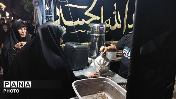 چایخانه المهدی  در شب صد و بیست و ششم