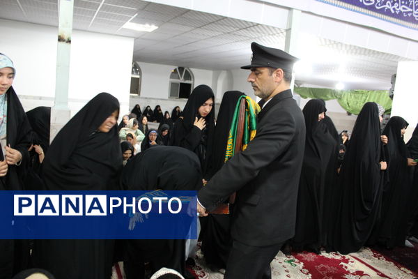 حضور کاروان آستان خورشید در شهر درق