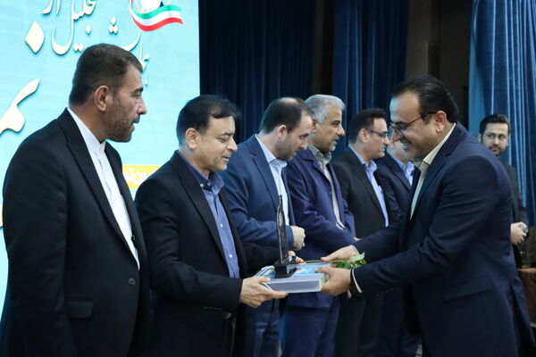 تجلیل از معلمان نمونه استان بوشهر 