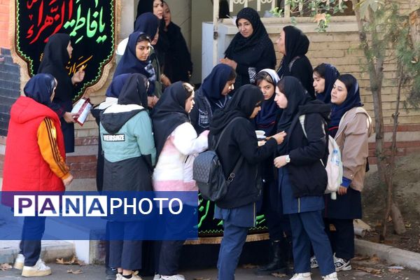 مراسم سوگواری شهادت حضرت فاطمه(س) در مدارس ناحیه 2 بهارستان