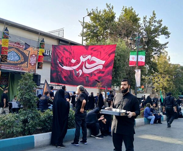 تهران در مسیر عشق