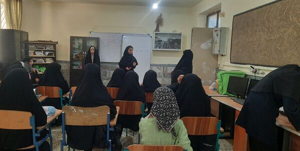 آموزش عکاسی فصل رویش انجمن اسلامی