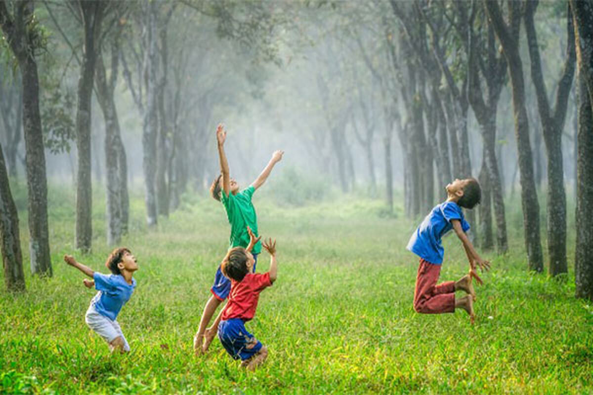 دنیای شاد و پرنقش‌ونگار کودکی