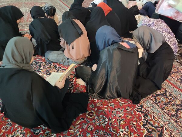 برگزاری دعا ام داوود در مسجد امیر المومنین شیرزاد
