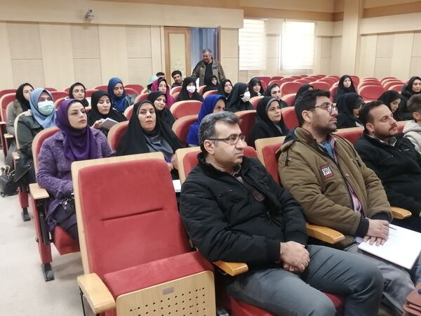 برگزاری دوره تربیت مربی پایه داوطلبی ویژه رابطین و مراقبین سلامت مدارس در ملارد