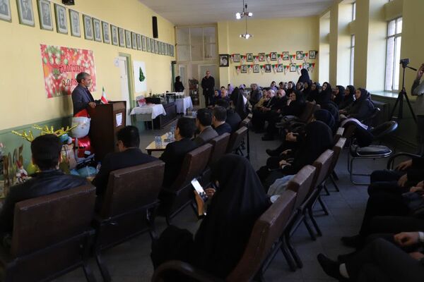 جشن سال نو میلادی در جمع دانش‌آموزان ارامنه تبریز