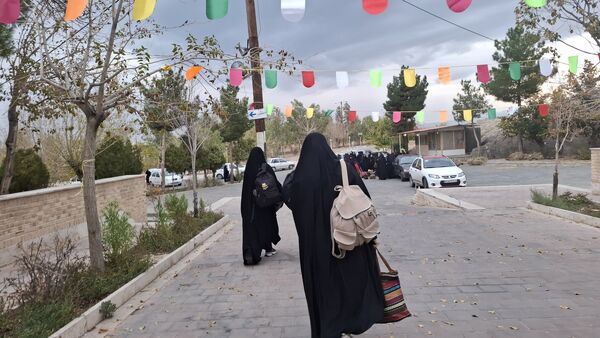اعزام دانش‌آموزان شهرستان کهک قم به اردوی راهیان نور