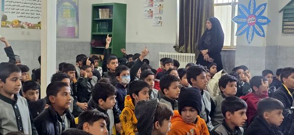  بازدید سرگروه پرورشی استان یزد در مدارس شهرستان بافق