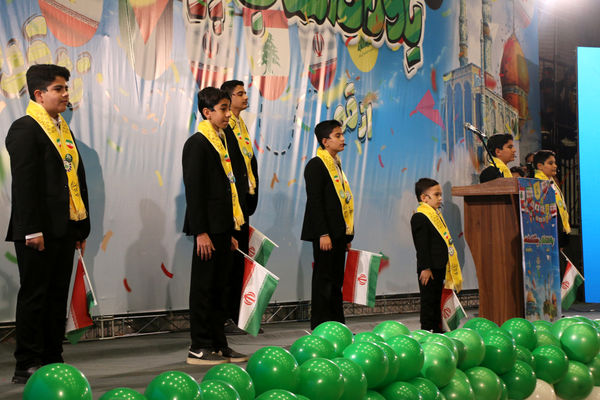 همایش «یاوران انقلاب، پیشتازان مقاومت» در قم-2