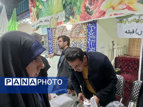 طرح مسجد محوری شهرداری منطقه ۵ شیراز در مسجد الزهرا(س) قبله شیراز