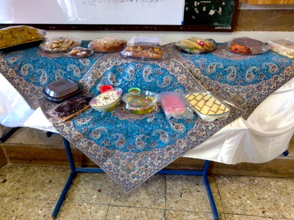 برگزاری جشنواره غذا در مدرسه طهوریان ۲ ناحیه پنج